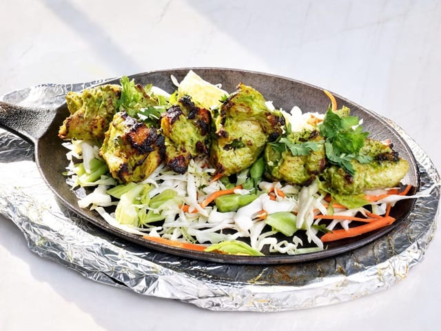 HARIYALI CHICKEN.