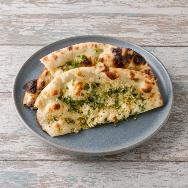 GARLIC CHILLI NAAN.