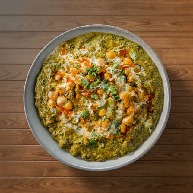 SAAG CHANA.